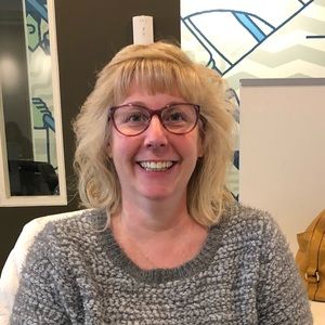 Meet your Posher, Eileen